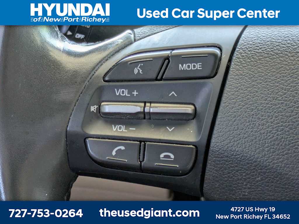 Thumbnail: 2020 Hyundai Elantra - 29