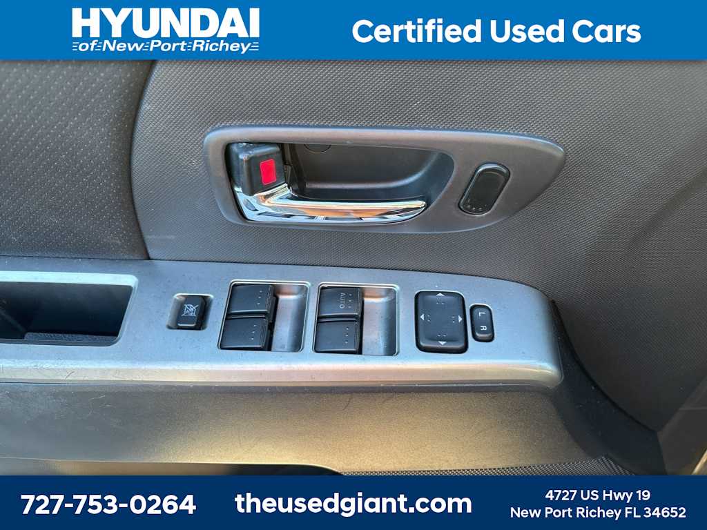 2009 Mazda Mazda5 Grand Touring 11