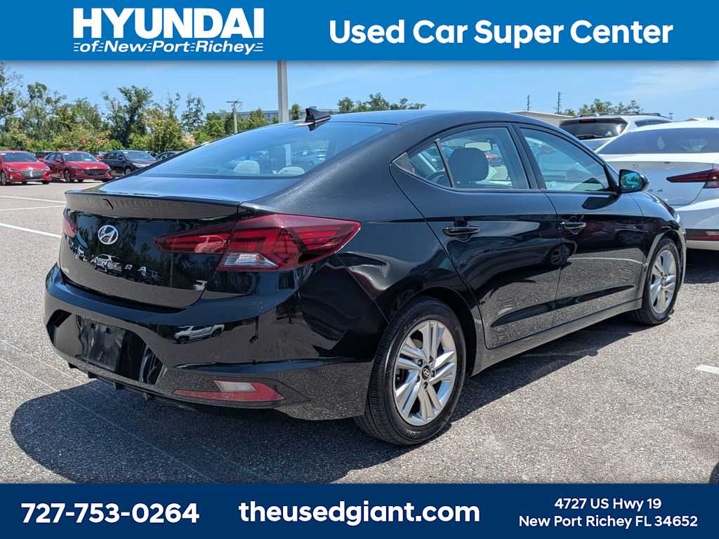 2019 Hyundai Elantra SEL - Photo 2