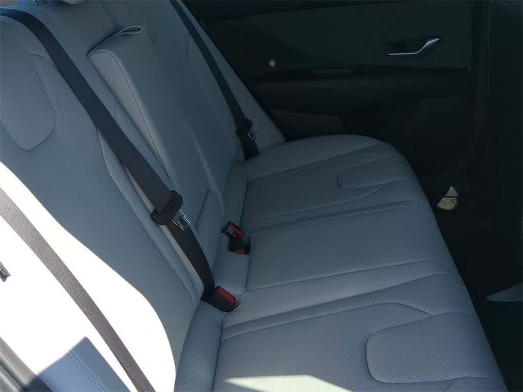 Thumbnail: 2026 Hyundai Elantra - 21