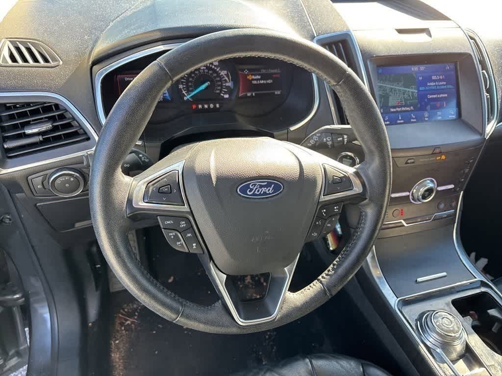 Thumbnail: 2020 Ford Edge - 12