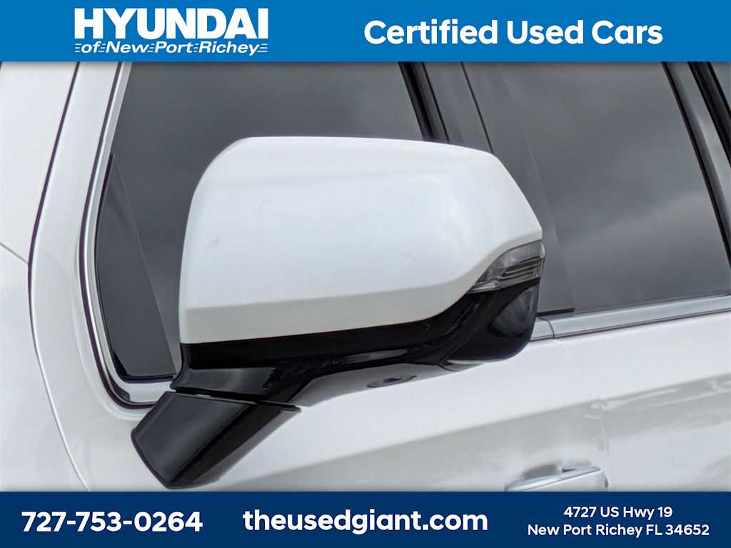 Thumbnail: 2021 GMC Yukon XL - 10