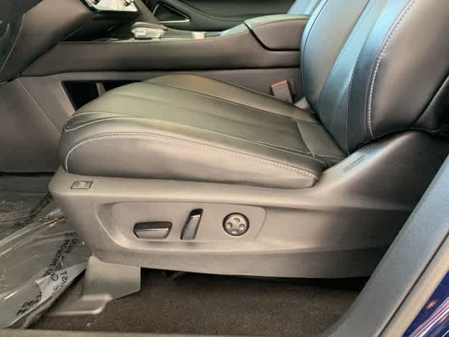 Thumbnail: 2023 INFINITI QX60 - 32