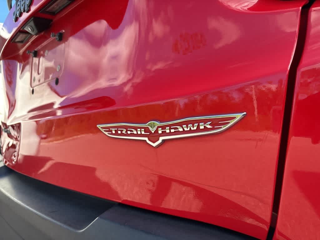 Thumbnail: 2016 Jeep Renegade - 5