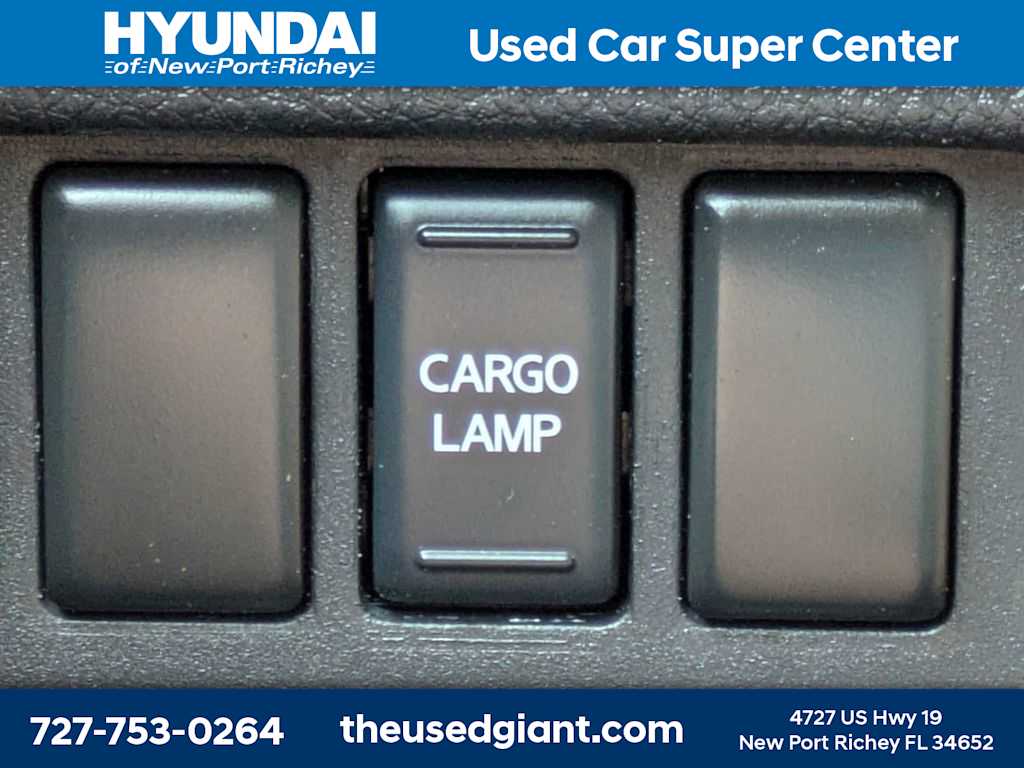 Thumbnail: 2018 Nissan Titan - 23