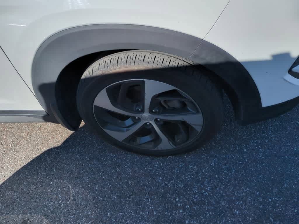 Thumbnail: 2017 Hyundai Tucson - 5