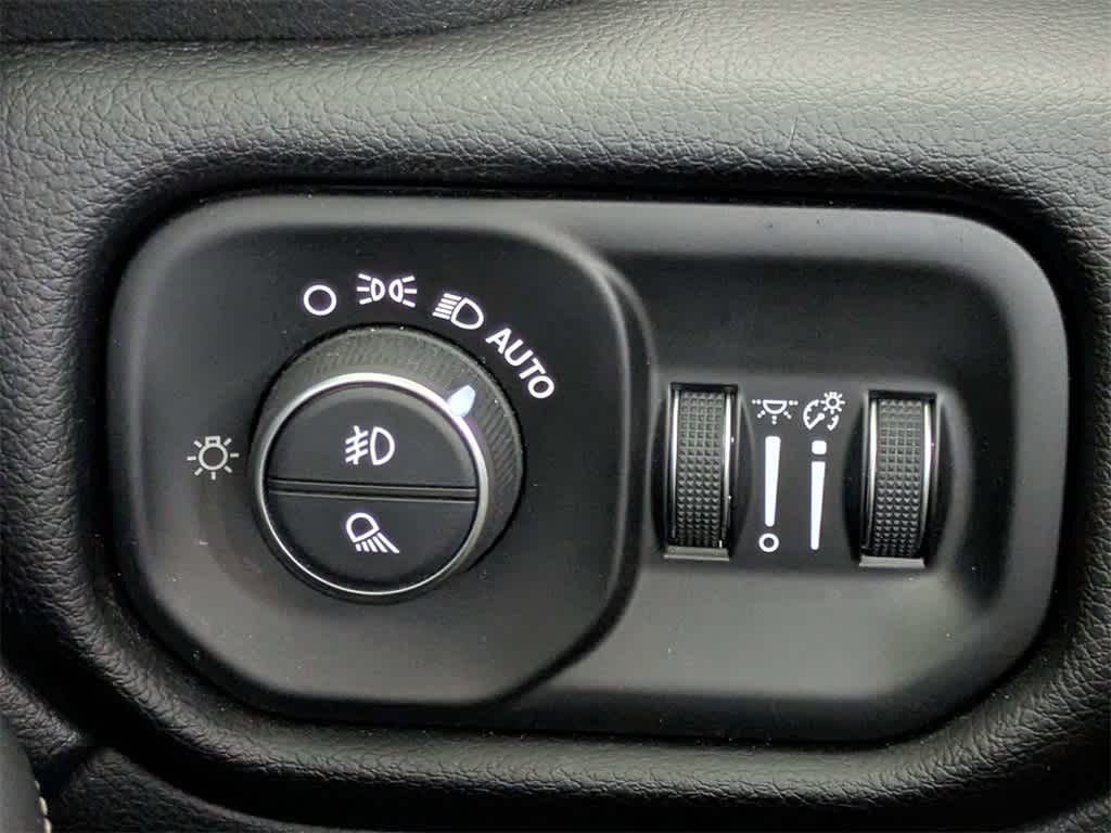 Thumbnail: 2025 RAM 3500 - 33