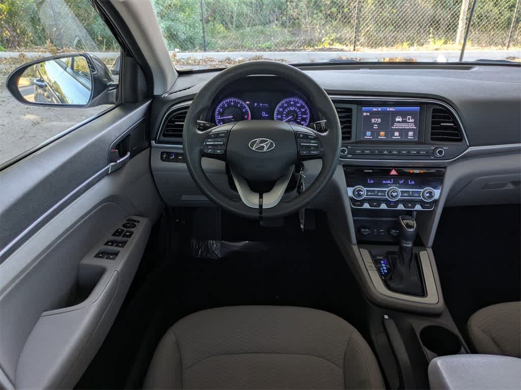 Thumbnail: 2020 Hyundai Elantra - 15
