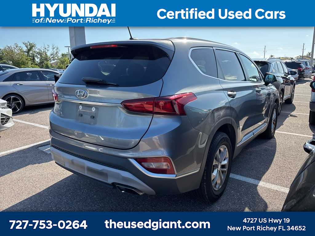Thumbnail: 2019 Hyundai Santa Fe - 3