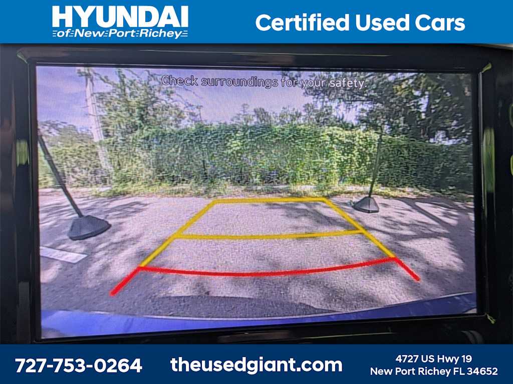 Thumbnail: 2022 Hyundai Elantra - 19