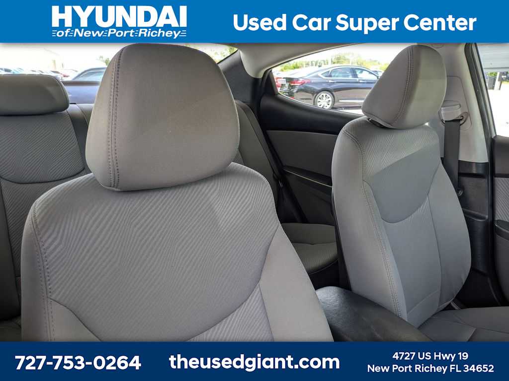 Thumbnail: 2013 Hyundai Elantra - 6
