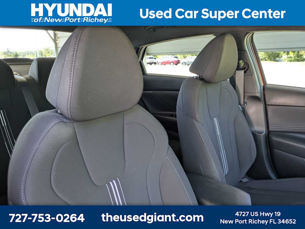 Thumbnail: 2025 Hyundai Elantra - 6