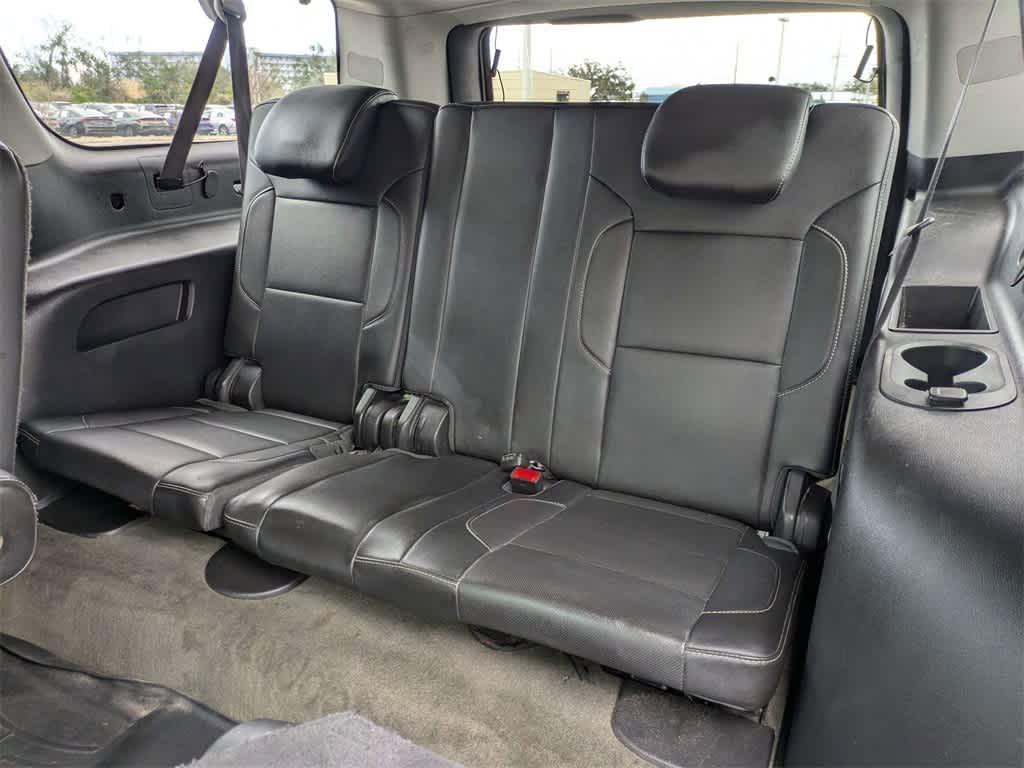 Thumbnail: 2015 Chevrolet Suburban - 16