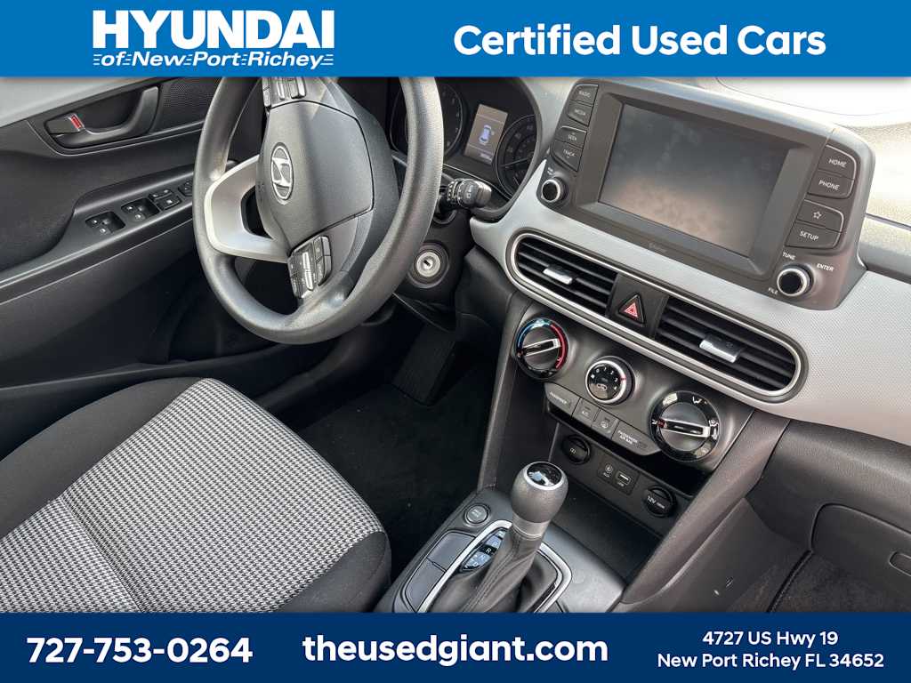 2021 Hyundai Kona SE 6