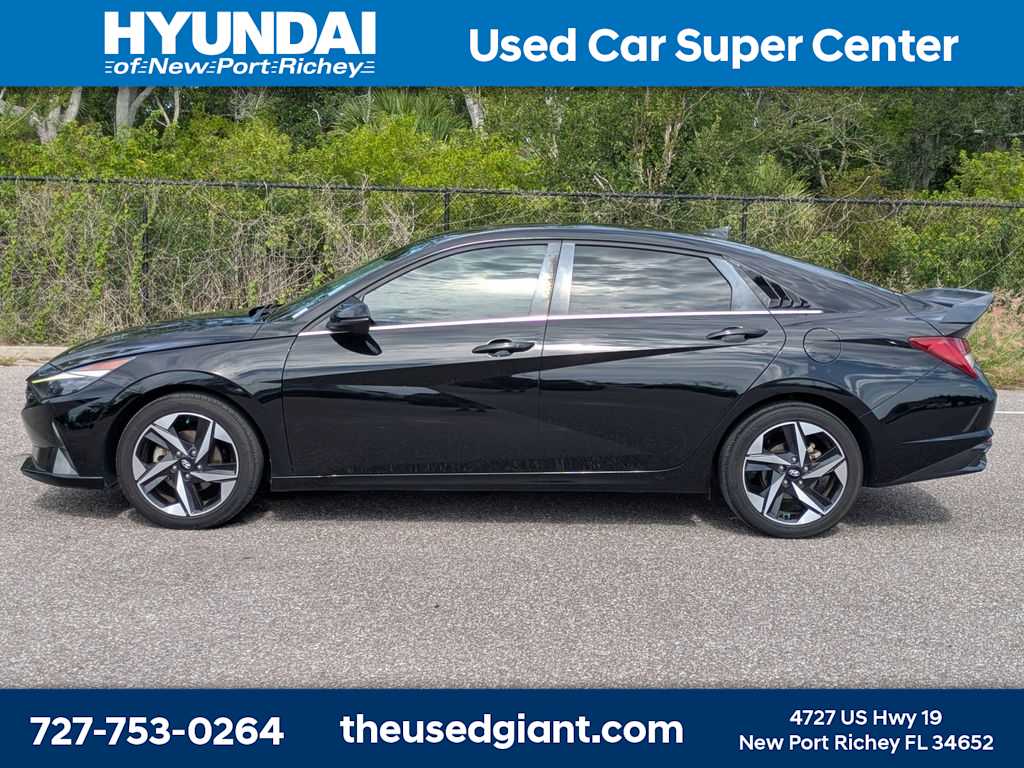 Thumbnail: 2023 Hyundai Elantra - 2