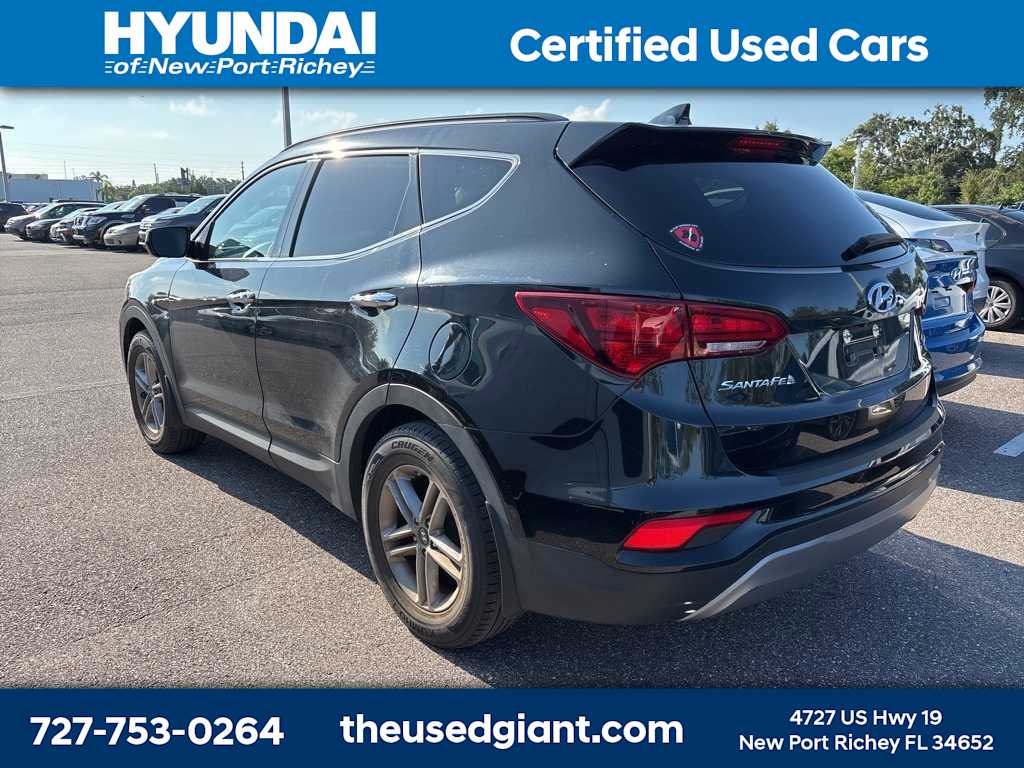 Thumbnail: 2017 Hyundai Santa Fe - 2