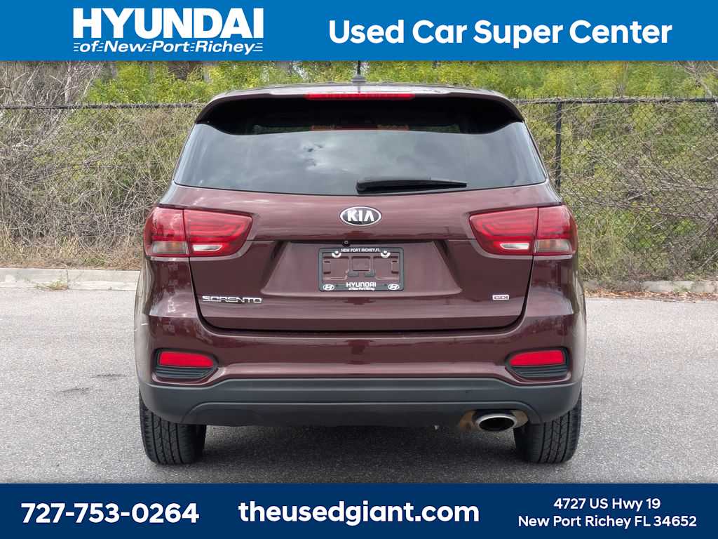 Thumbnail: 2019 Kia Sorento - 4