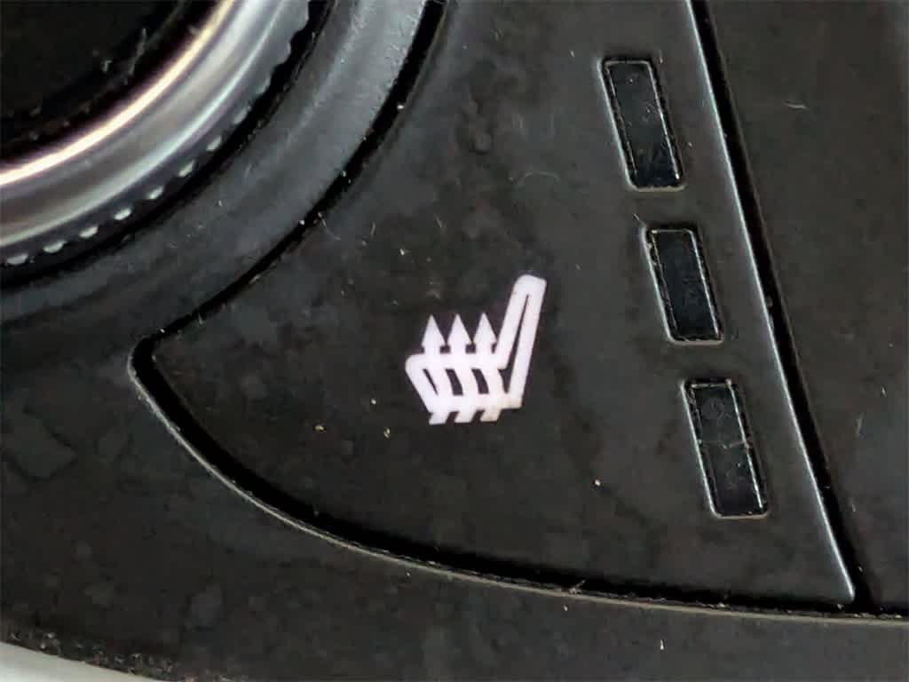 Thumbnail: 2017 Chevrolet Volt - 21