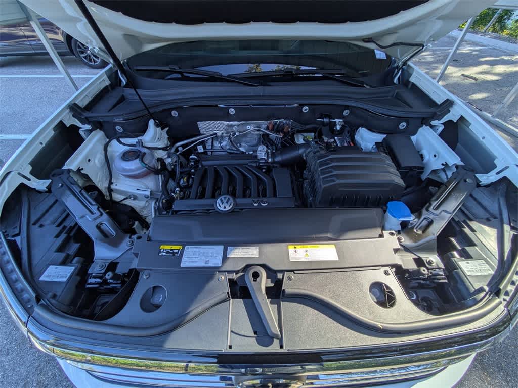 Thumbnail: 2023 Volkswagen Atlas - 16
