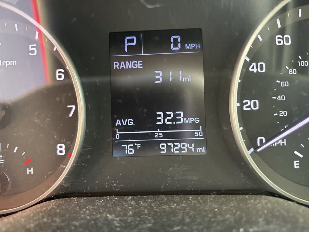 Thumbnail: 2018 Hyundai Elantra - 12