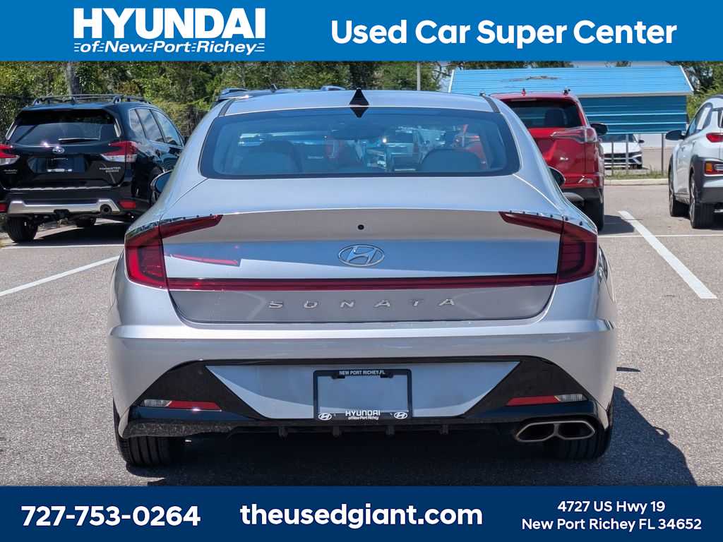 Thumbnail: 2023 Hyundai Sonata - 4