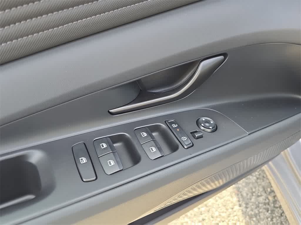 Thumbnail: 2026 Hyundai Elantra - 17