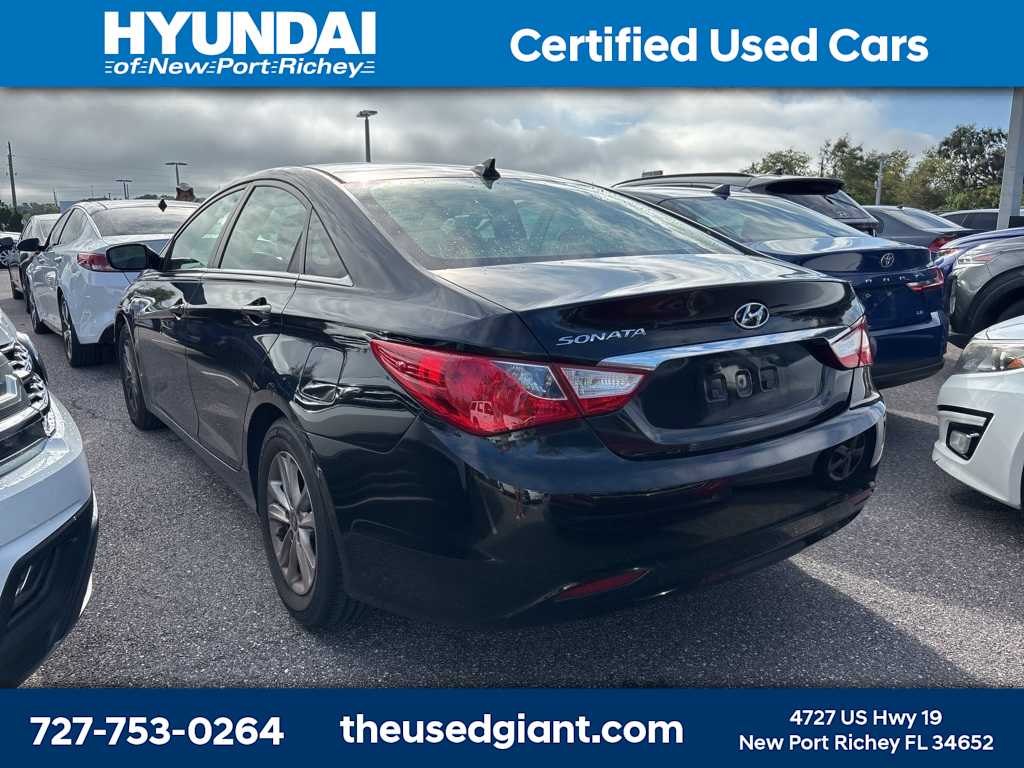 Thumbnail: 2013 Hyundai Sonata - 2