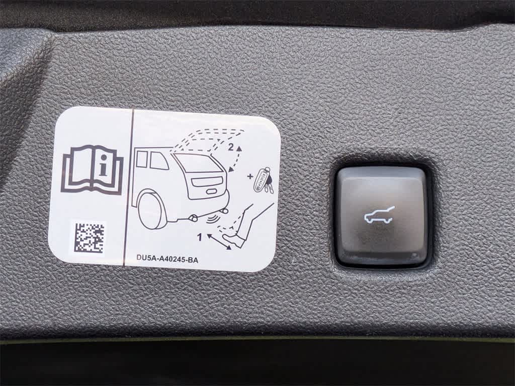 Thumbnail: 2020 Ford Escape - 13