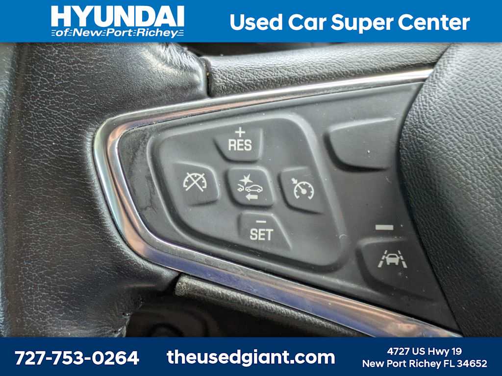 Thumbnail: 2021 Chevrolet Equinox - 33