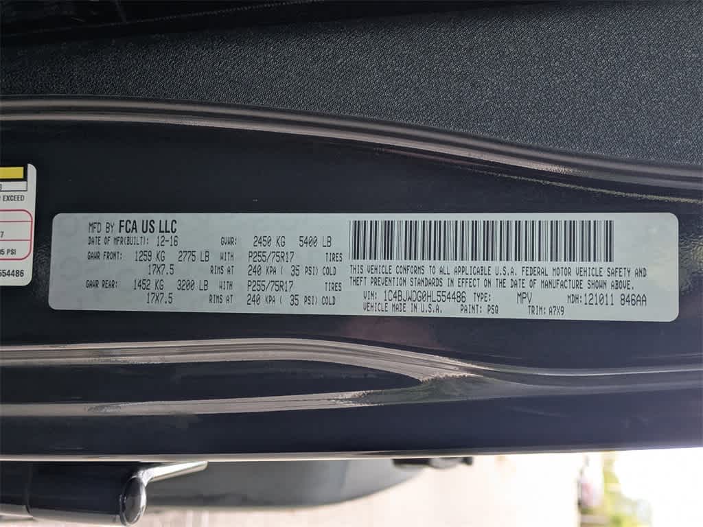 Thumbnail: 2017 Jeep Wrangler - 31