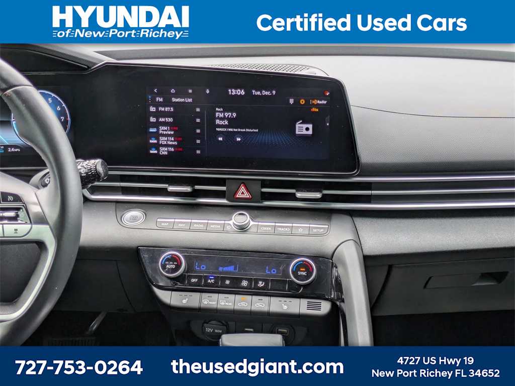 Thumbnail: 2022 Hyundai Elantra - 18