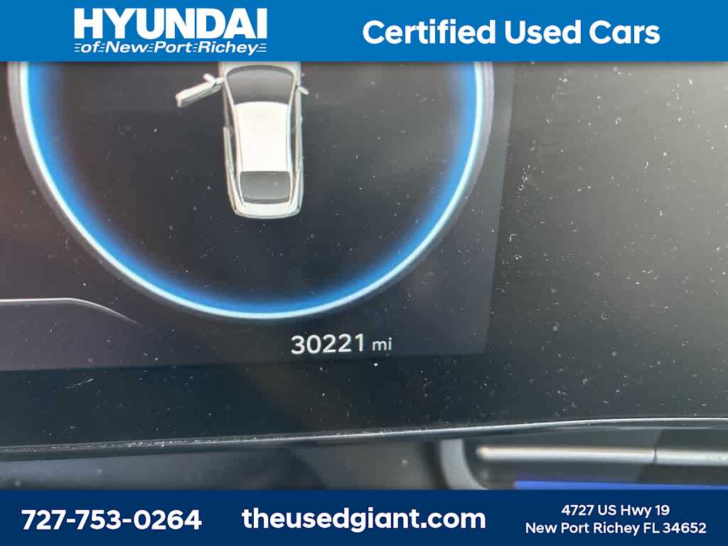 Thumbnail: 2022 Hyundai Elantra - 13