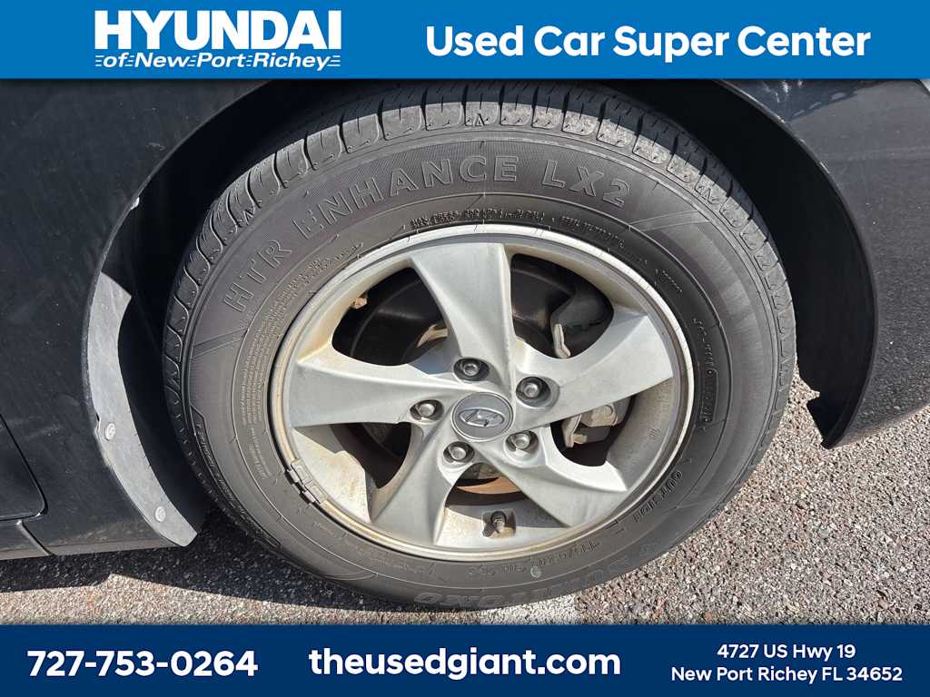 Thumbnail: 2015 Hyundai Elantra - 5