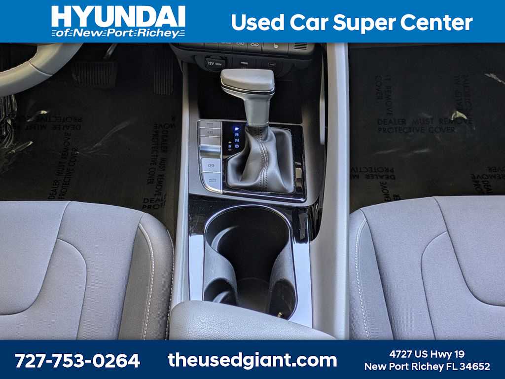 Thumbnail: 2025 Hyundai Elantra - 19
