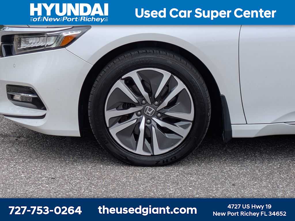 Thumbnail: 2019 Honda Accord - 10