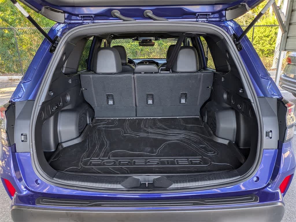 Thumbnail: 2025 Subaru Forester - 12