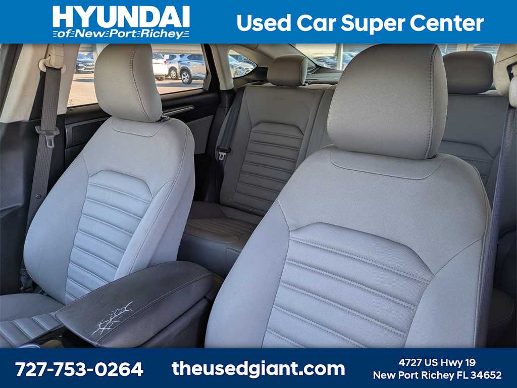 Thumbnail: 2013 Ford Fusion - 7