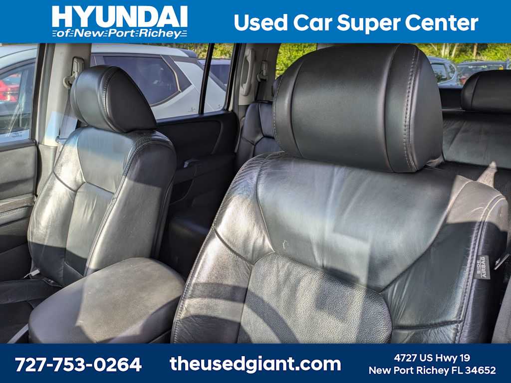 Thumbnail: 2010 Honda Pilot - 3