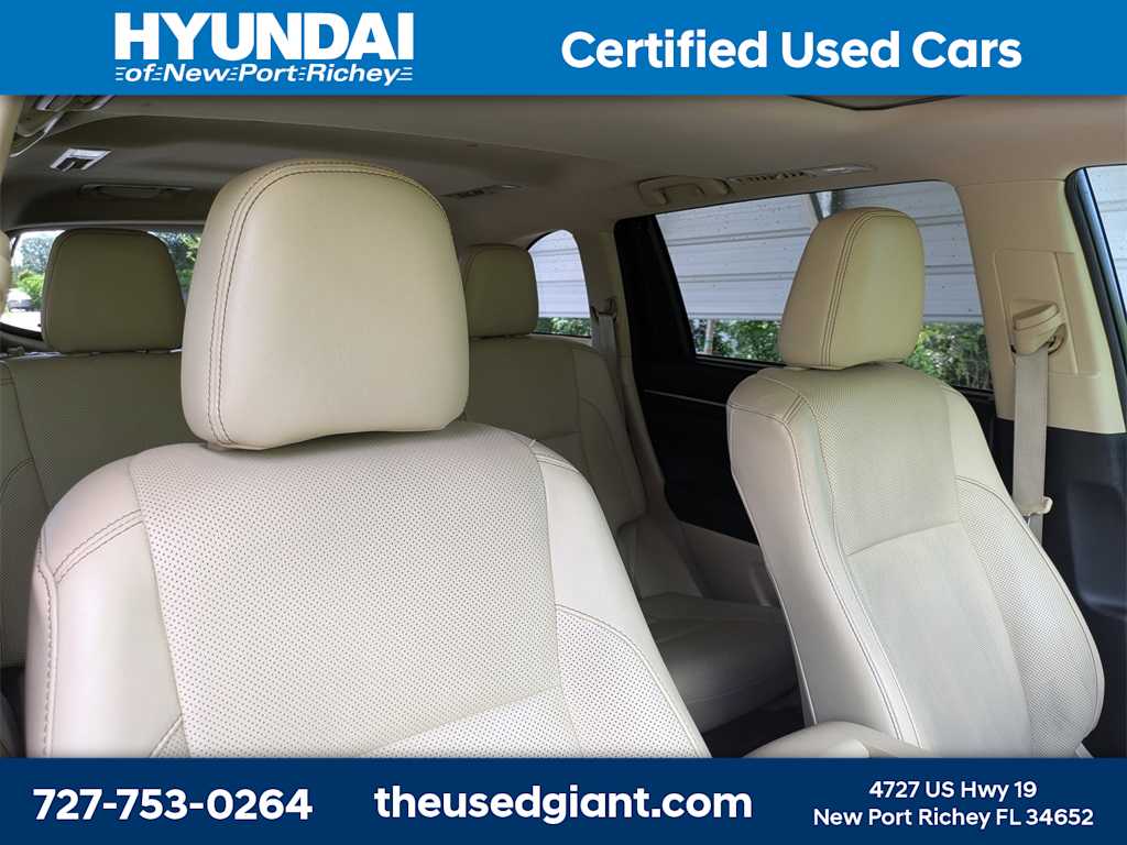 Thumbnail: 2016 Toyota Highlander - 6