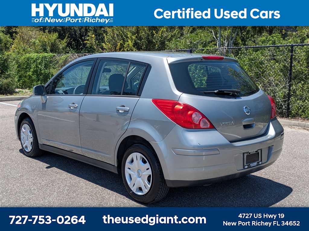 Thumbnail: 2012 Nissan Versa - 3