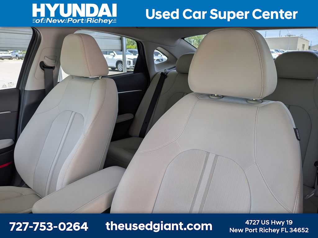 Thumbnail: 2023 Hyundai Sonata - 7