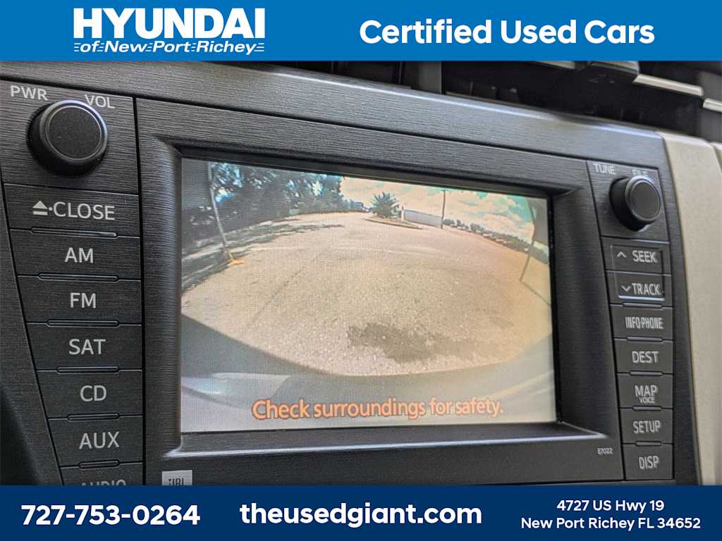 Thumbnail: 2010 Toyota Prius - 20