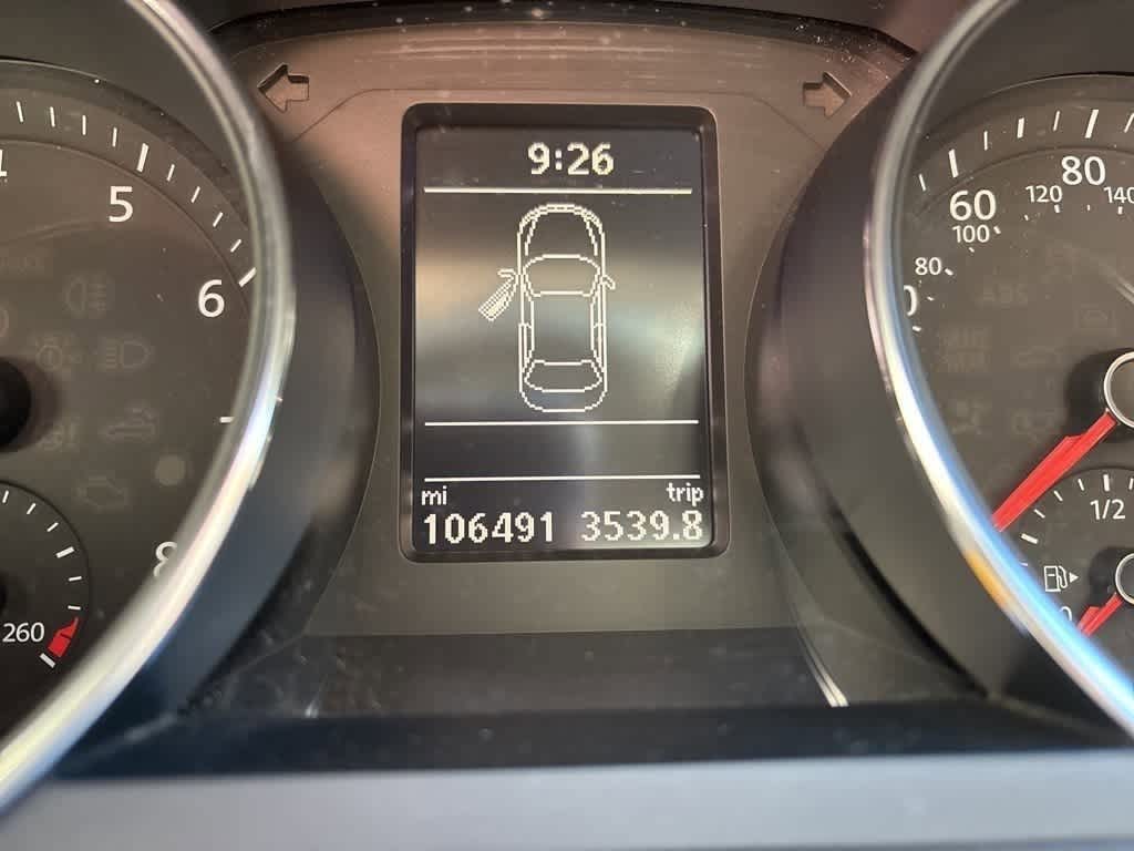 Thumbnail: 2017 Volkswagen Jetta - 14