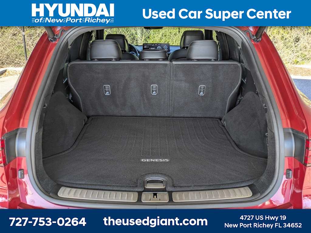 Thumbnail: 2022 Genesis GV70 - 12