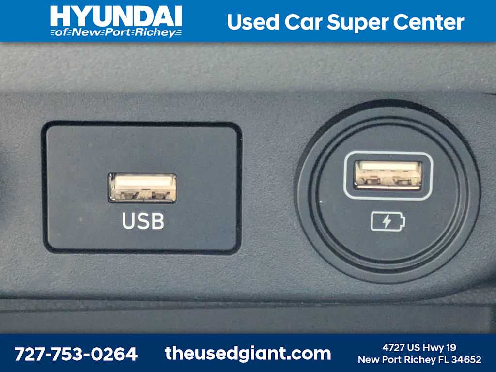 Thumbnail: 2023 Hyundai Elantra - 20