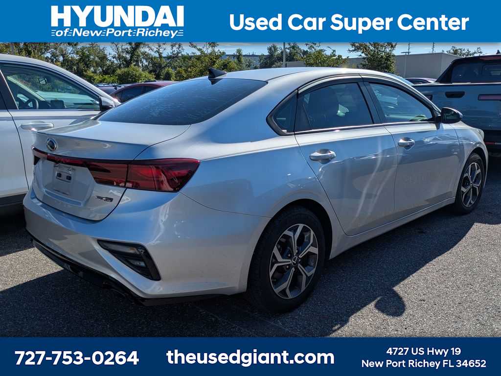 Thumbnail: 2020 Kia Forte - 2