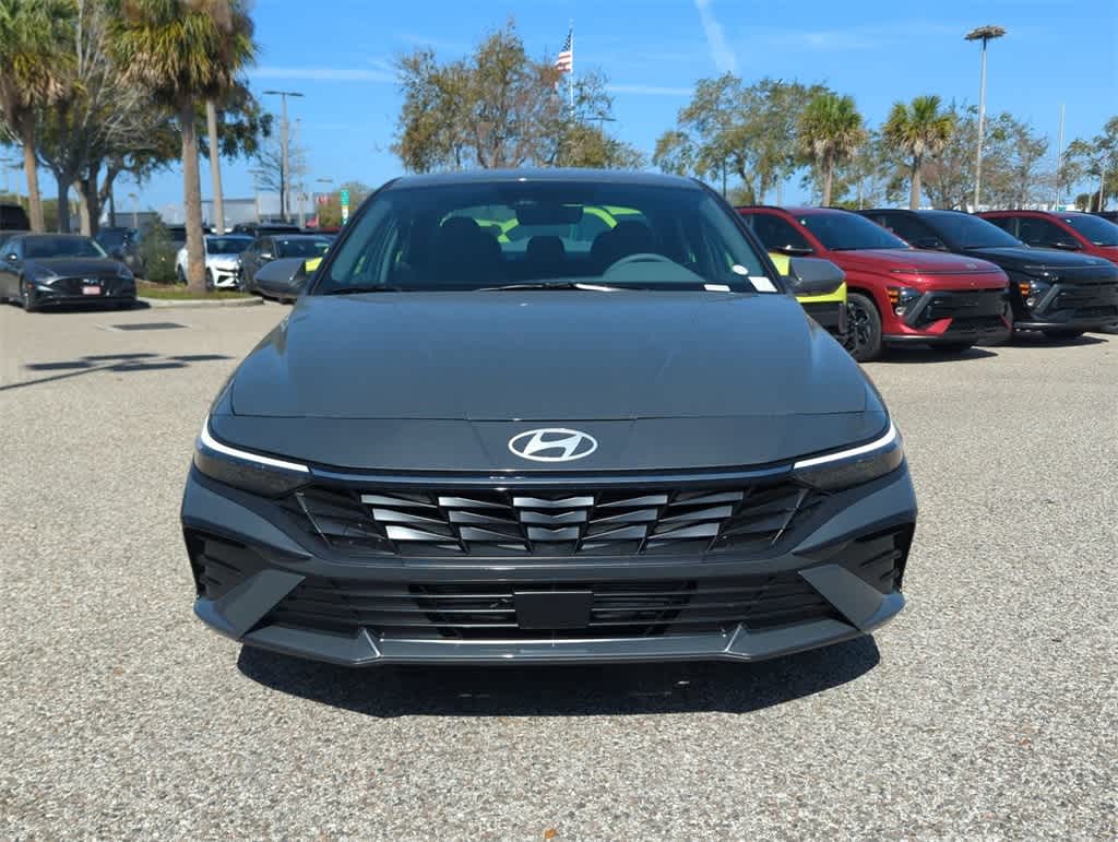 Thumbnail: 2025 Hyundai Elantra - 9