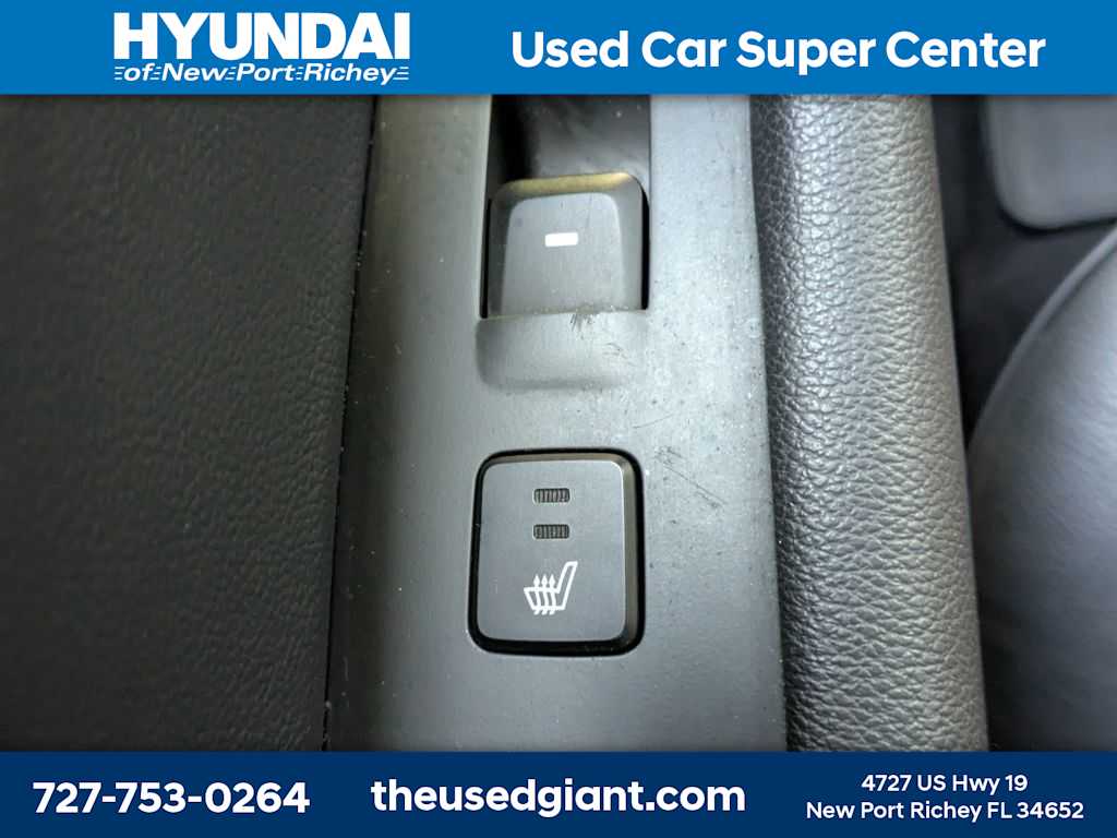 Thumbnail: 2015 Hyundai Sonata - 15