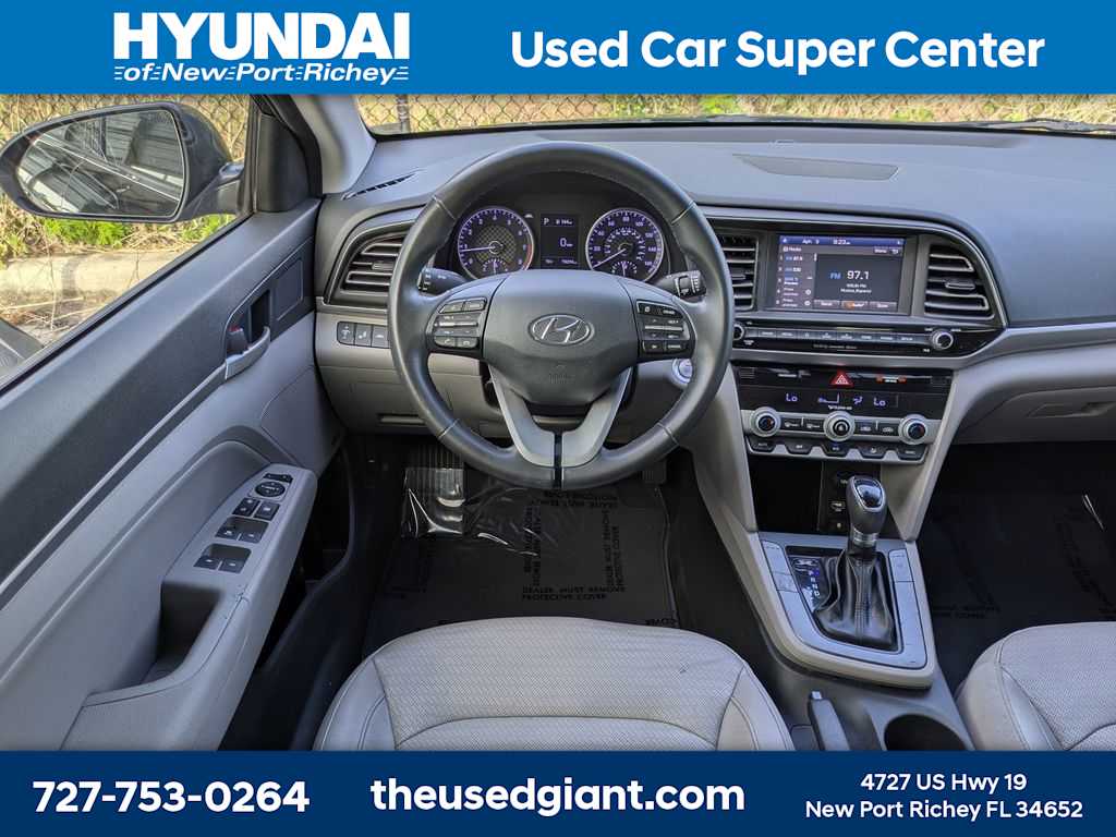 Thumbnail: 2020 Hyundai Elantra - 16