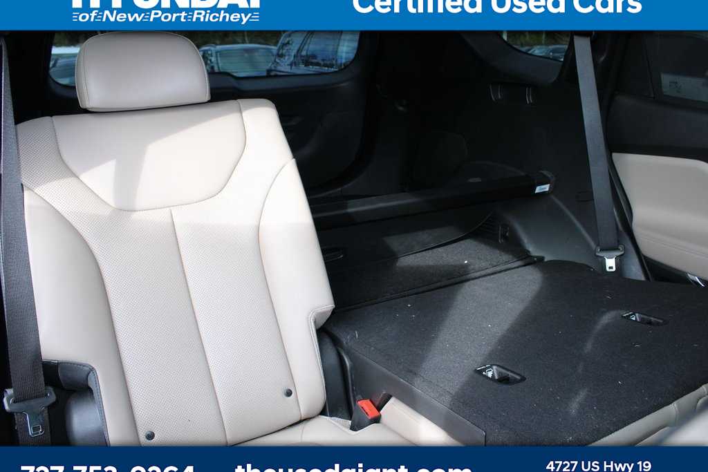 Thumbnail: 2023 Hyundai Santa Fe - 9